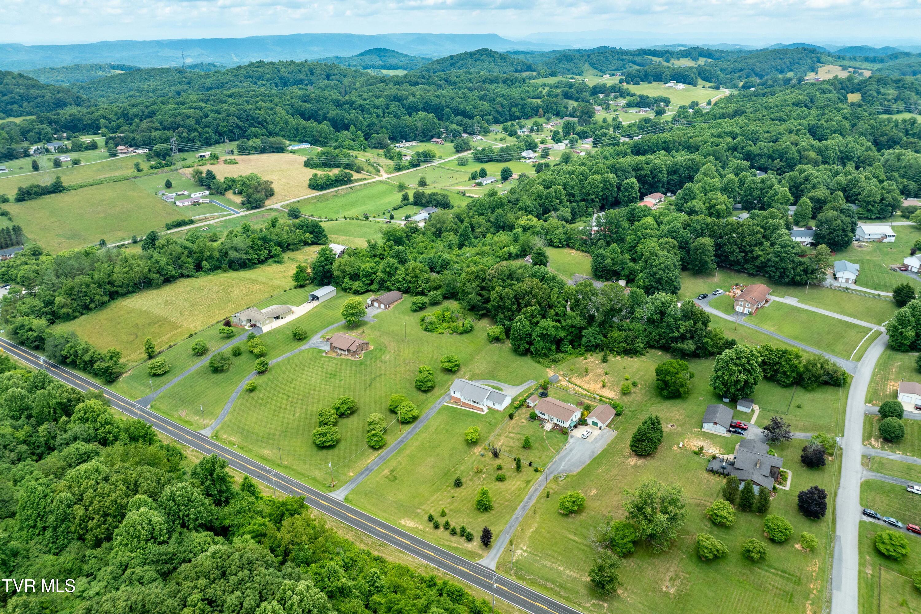3433 Highway 81 Fall Branch, TN 37656 - Photo 55 of 61 3433 Highway 81 (9 of 81)