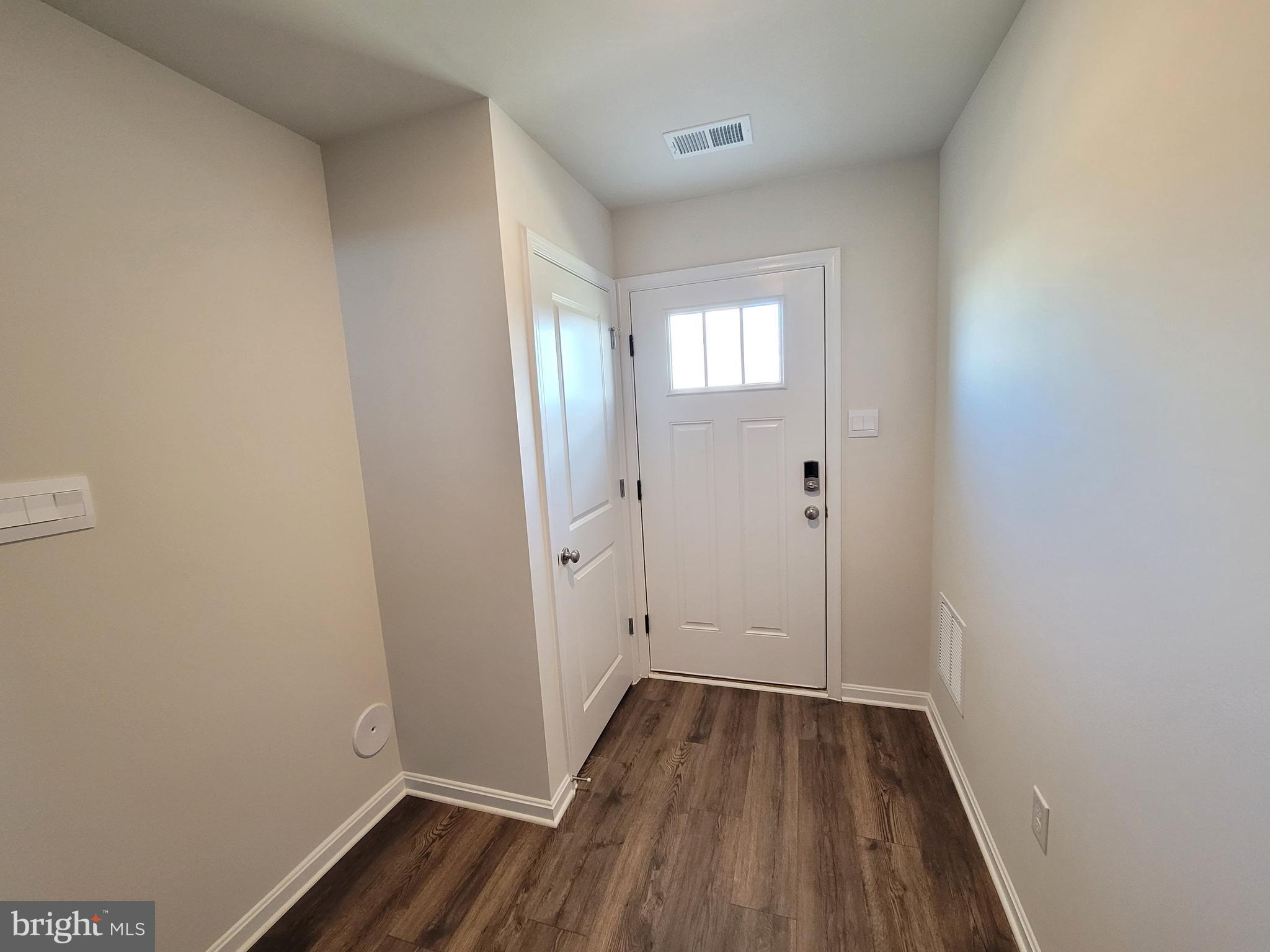 754 Union Street Frederick, MD 21701 - Photo 4 of 27