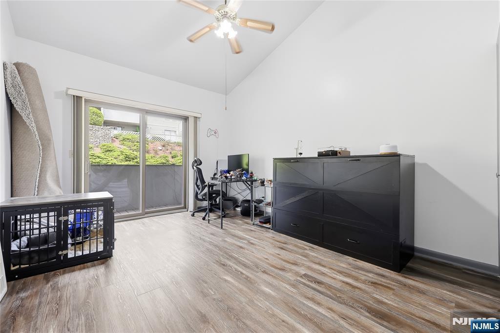52 Adams Terrace Clifton, NJ 07013 - Photo 21 of 40