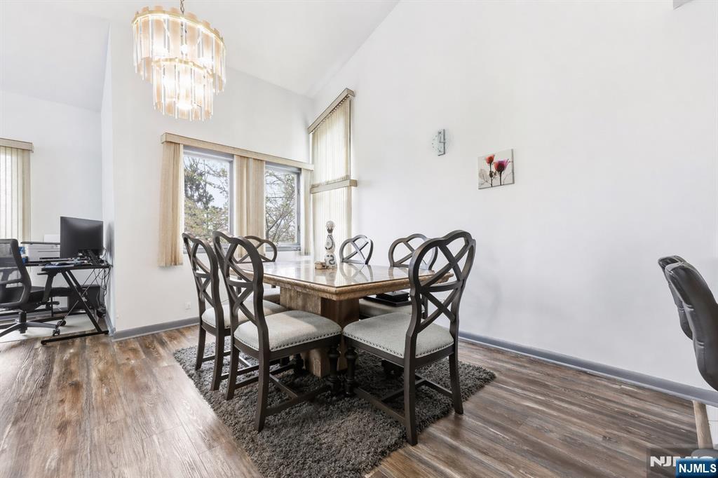 52 Adams Terrace Clifton, NJ 07013 - Photo 8 of 40