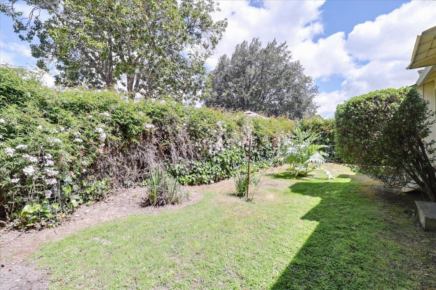 420 Sunset Boulevard Hayward, CA 94541 - Photo 49 of 51 a view of a backyard of the house