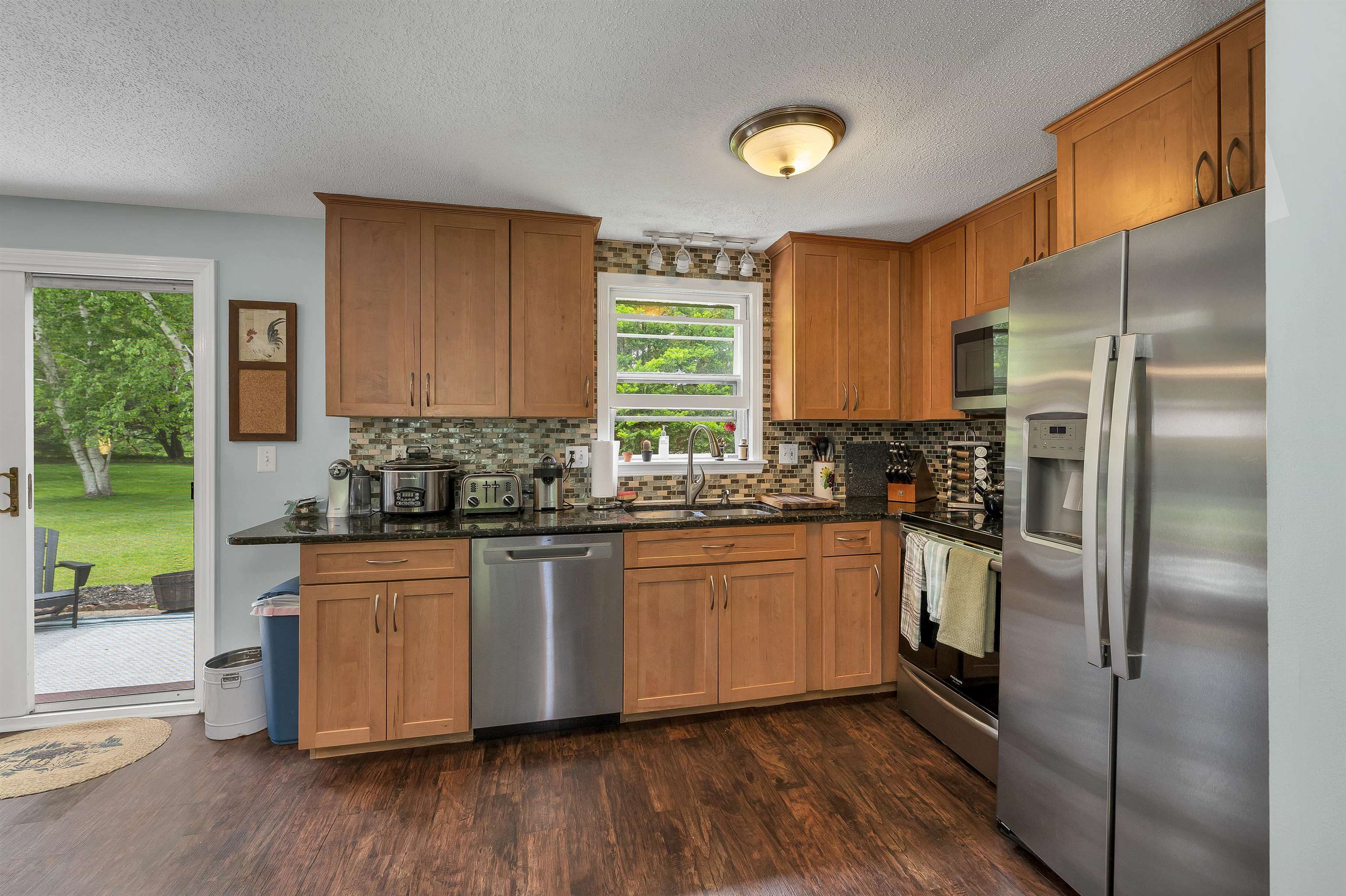 8 Toftree Lane Dover, NH 03820 - Photo 3 of 43