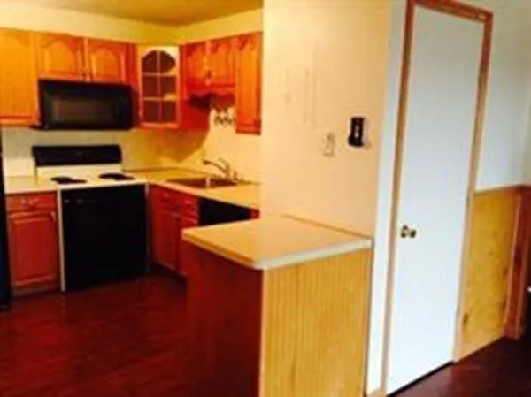 $1,850 | 816 County Street, Unit 18, Taunton, MA 02780