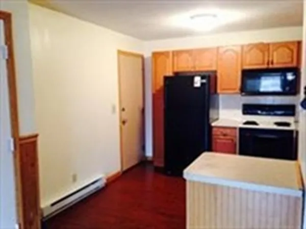 $1,850 | 816 County Street, Unit 18, Taunton, MA 02780