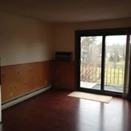 $1,850 | 816 County Street, Unit 18, Taunton, MA 02780