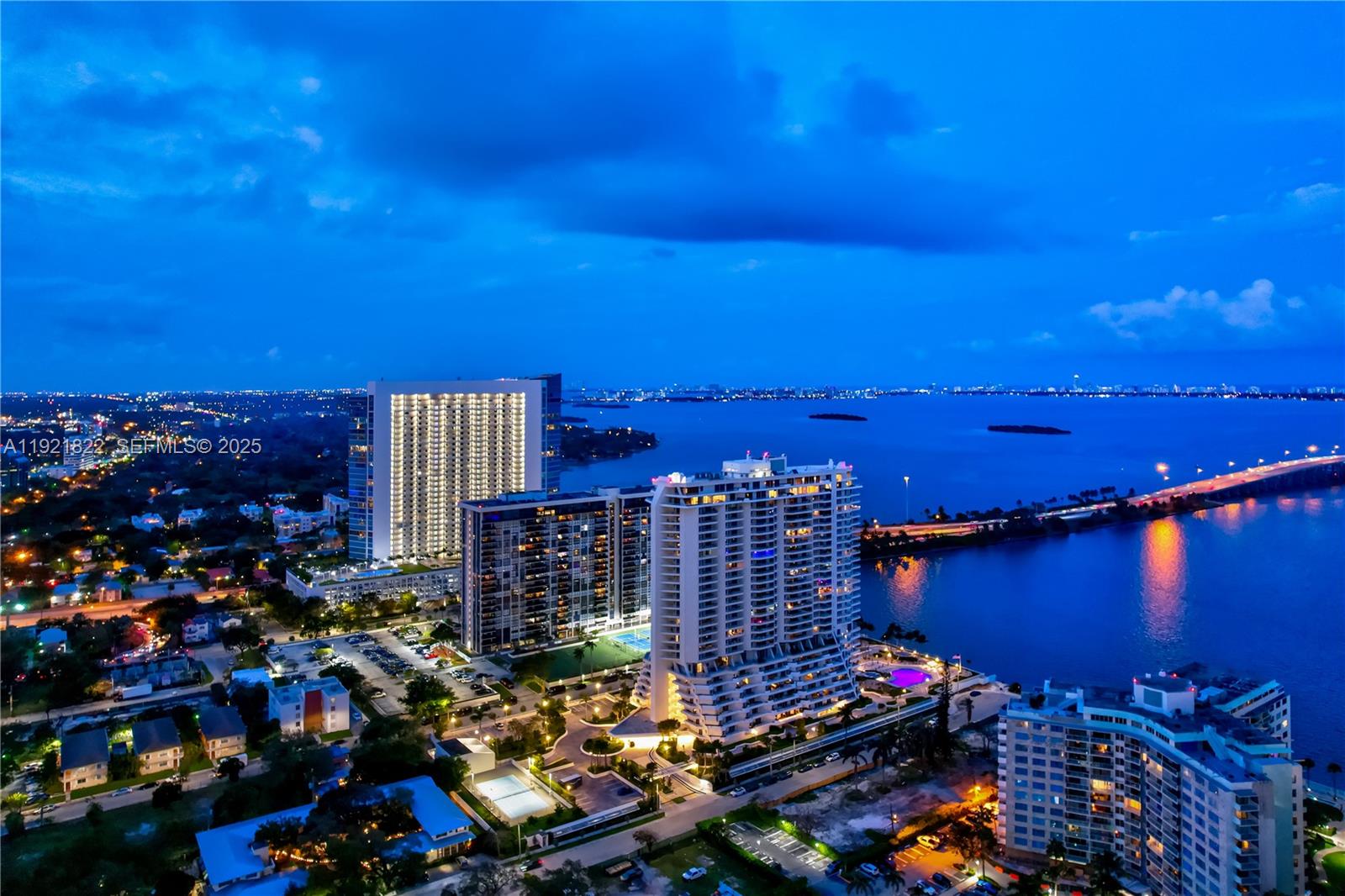 501 Northeast 31st Street, Unit 3708 Miami, FL 33137 - Photo 30 of 31 a city view