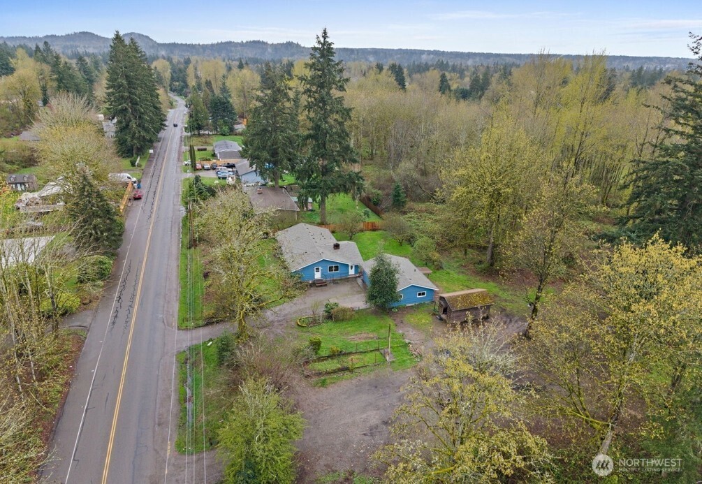 12843 175th Avenue Southeast Renton, WA 98059 - Photo 3 of 14