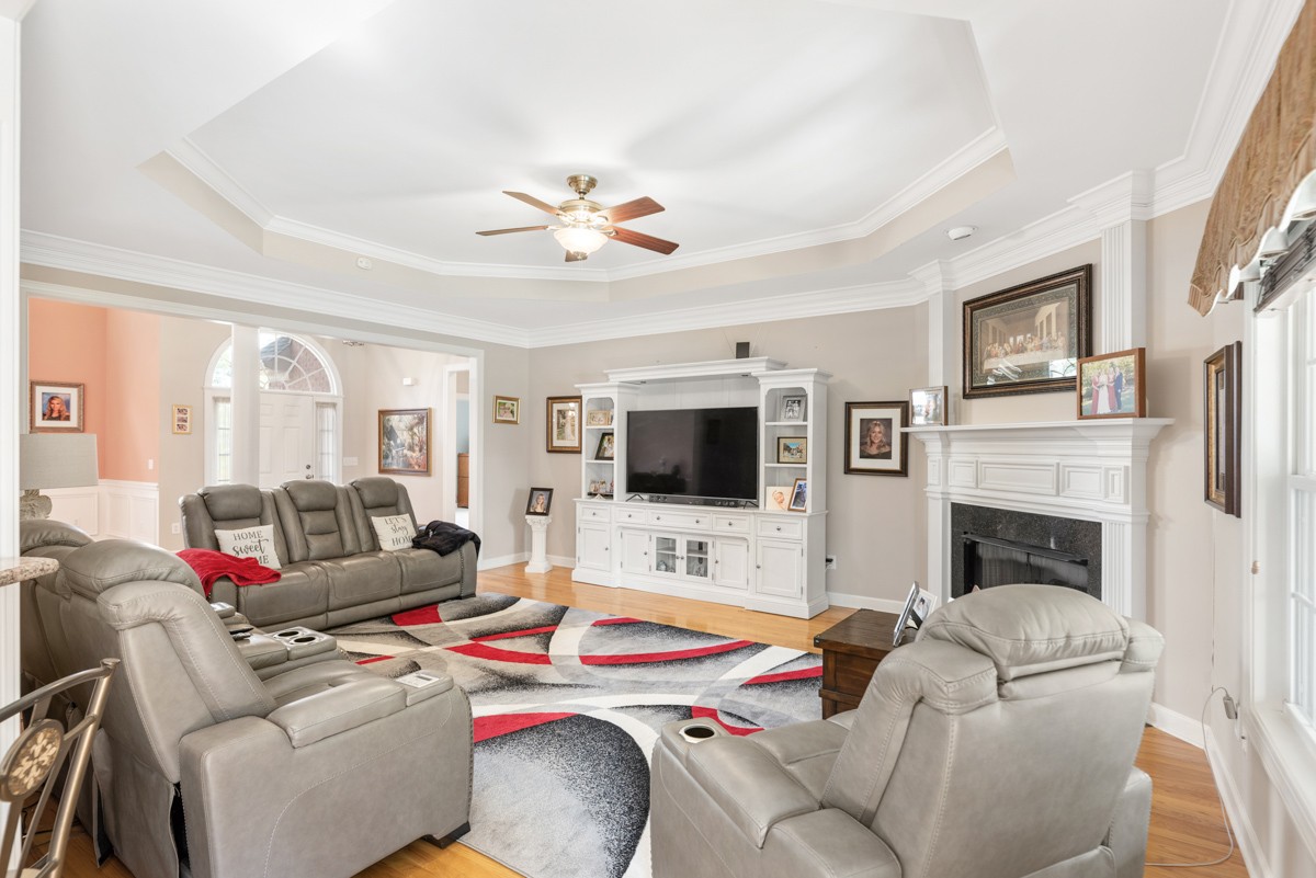 105 Robin Point Gallatin, TN 37066 - Photo 17 of 59 a living room with furniture fireplace and a flat screen tv
