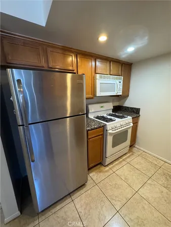 $249,000 | 1305 Massachusetts Avenue, Unit 205, Riverside, CA 92507