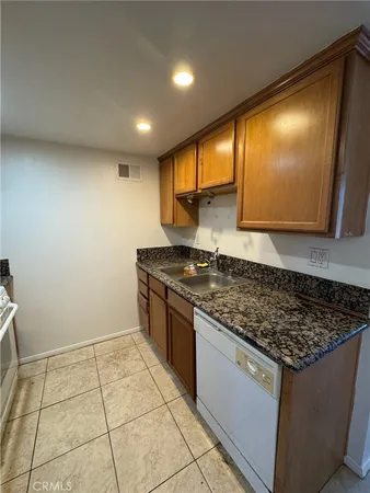 $249,000 | 1305 Massachusetts Avenue, Unit 205, Riverside, CA 92507