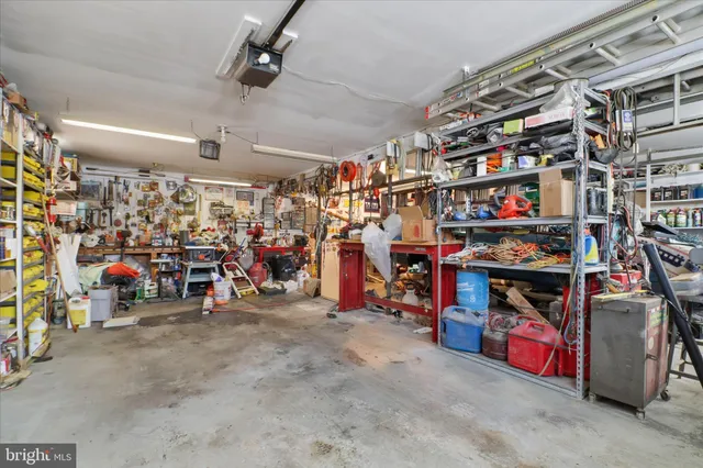 $300,000 | 11 Hillymede Drive, Hummelstown, PA 17036