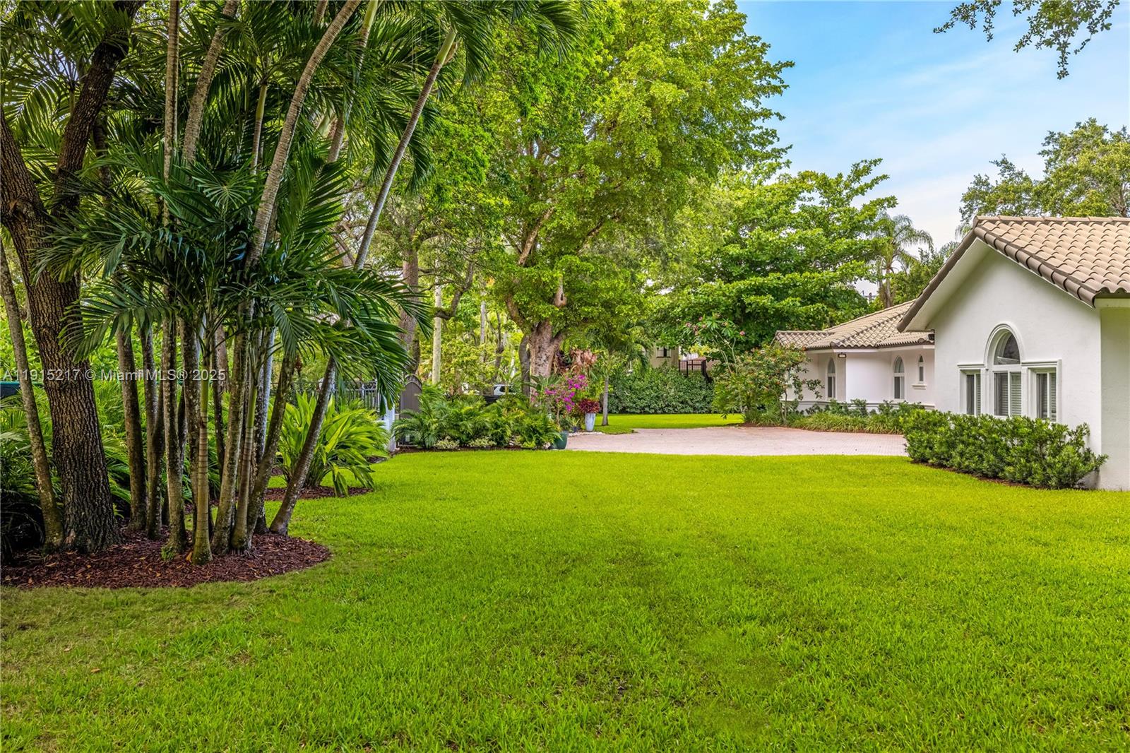 8941 Southwest 65th Court, Unit 8941 Pinecrest, FL 33156 - Photo 58 of 85