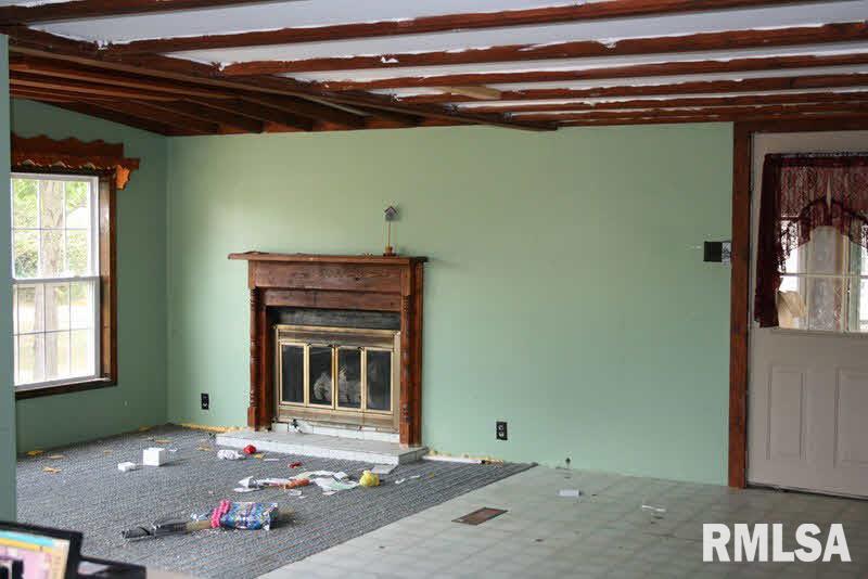 12163 Norman Road Marion, IL 62959 - Photo 7 of 8 Gallery Image 7
