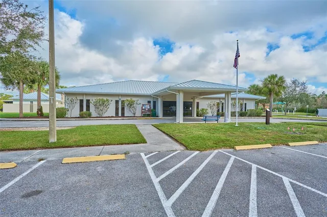 $159,900 | 3647 Edgewater Drive, Sebring, FL 33872