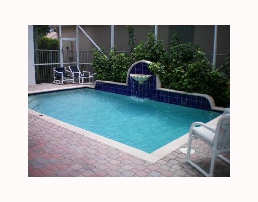 10115 Diamond Lake Road Boynton Beach, FL 33437 - Photo 1 of 15 Primary Photo