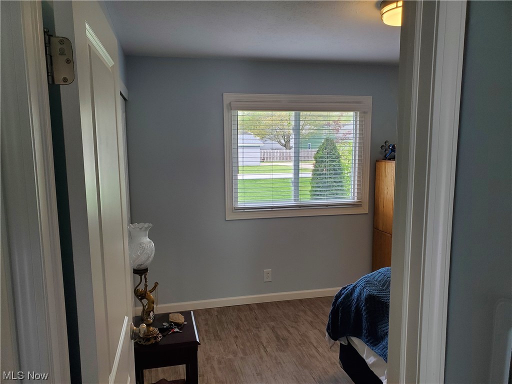 2939 Gale Road Willoughby, OH 44094 - Photo 8 of 21 First floor bedroom.