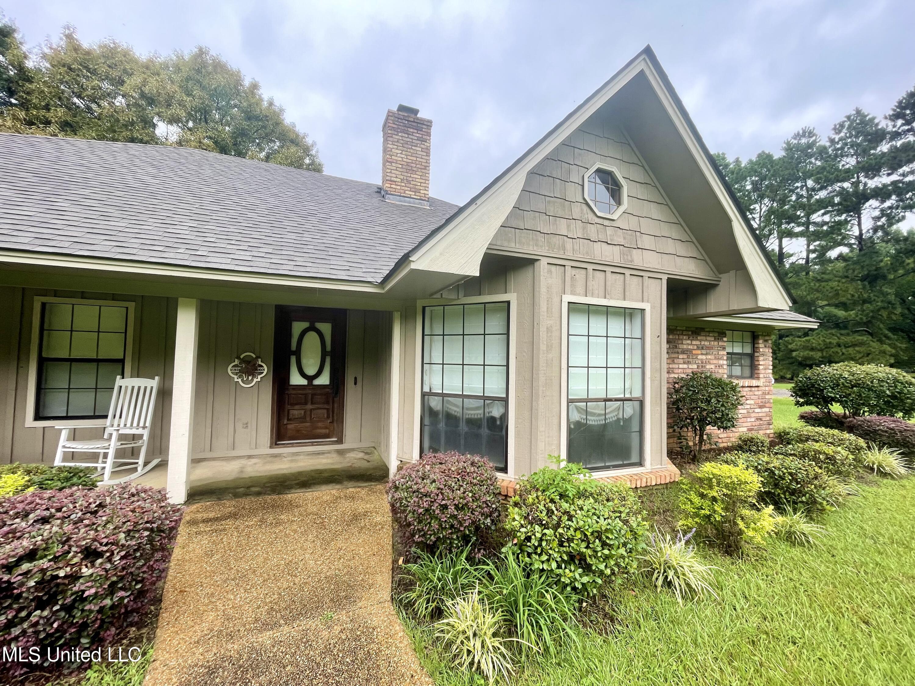 6011 Lilly Road Hazlehurst, MS 39083 - Photo 3 of 44 94926AD4-AA1A-4875-9971-9B5209412E50