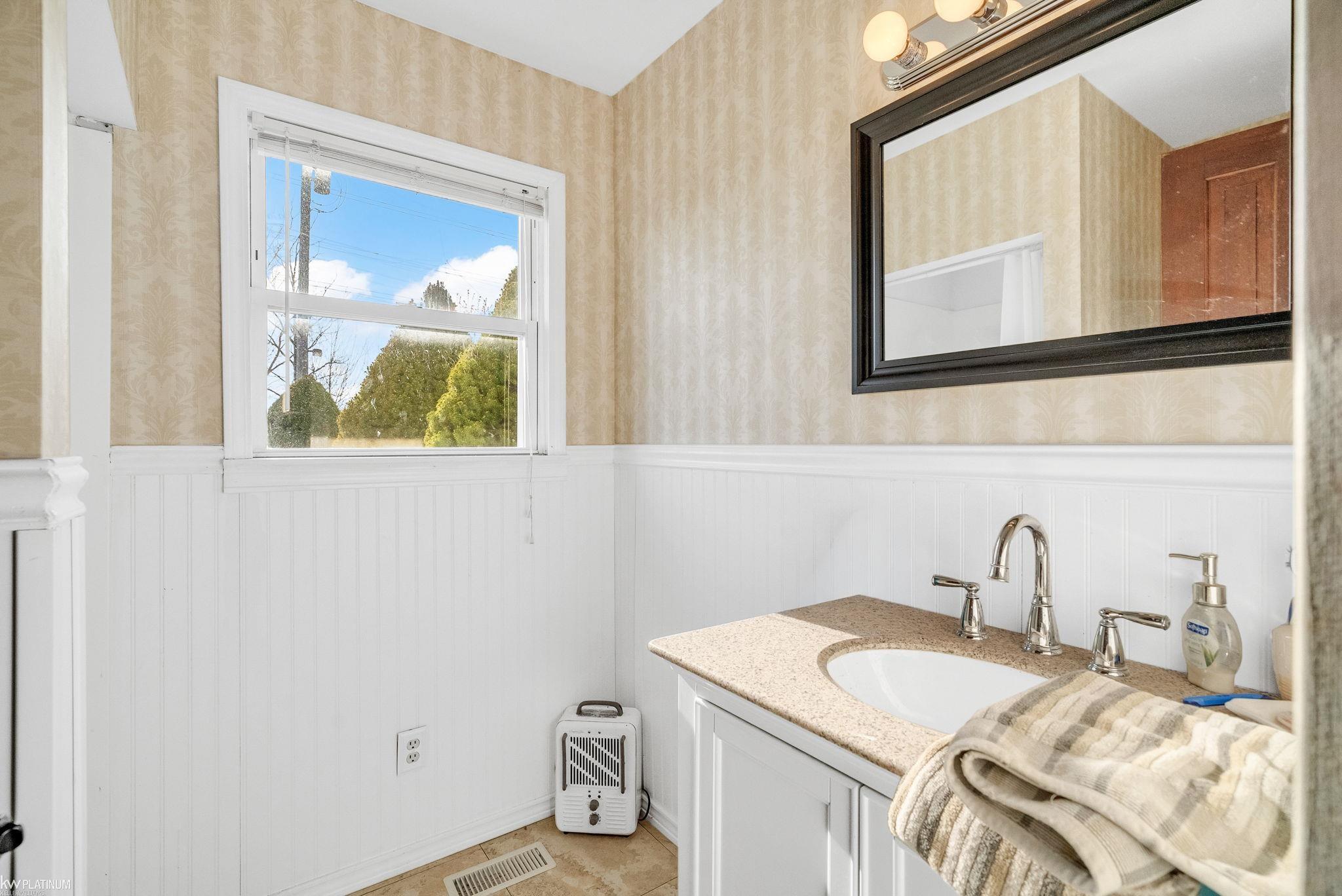 9505 Dolan Road Columbus, MI 48063 - Photo 23 of 34