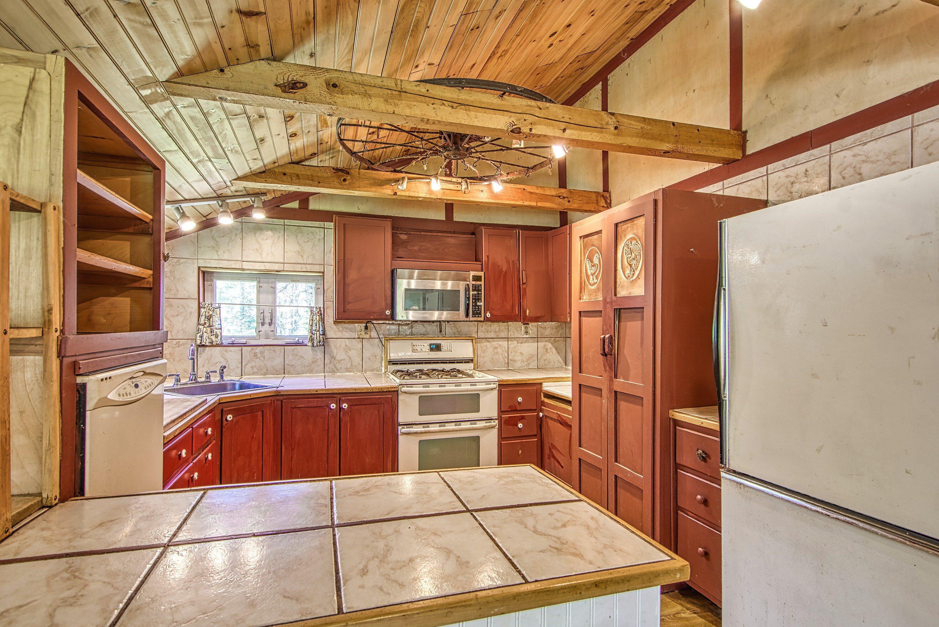 737 East Blue Hill Road Blue Hill, ME 04614 - Photo 5 of 27 006-004-DSC 9589-2996x2000