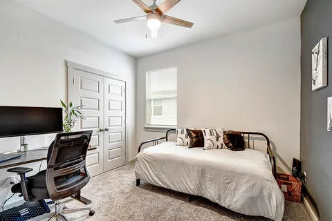 $341,990 | 228 Grns Byu Trail, Hutto, TX 78634