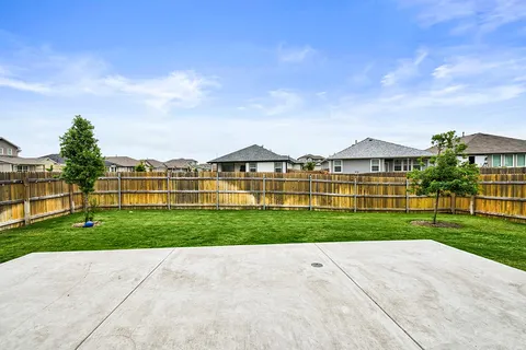 $341,990 | 228 Grns Byu Trail, Hutto, TX 78634