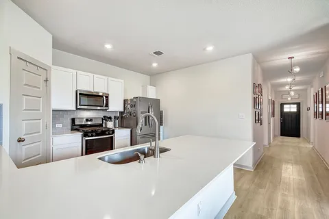 $341,990 | 228 Grns Byu Trail, Hutto, TX 78634