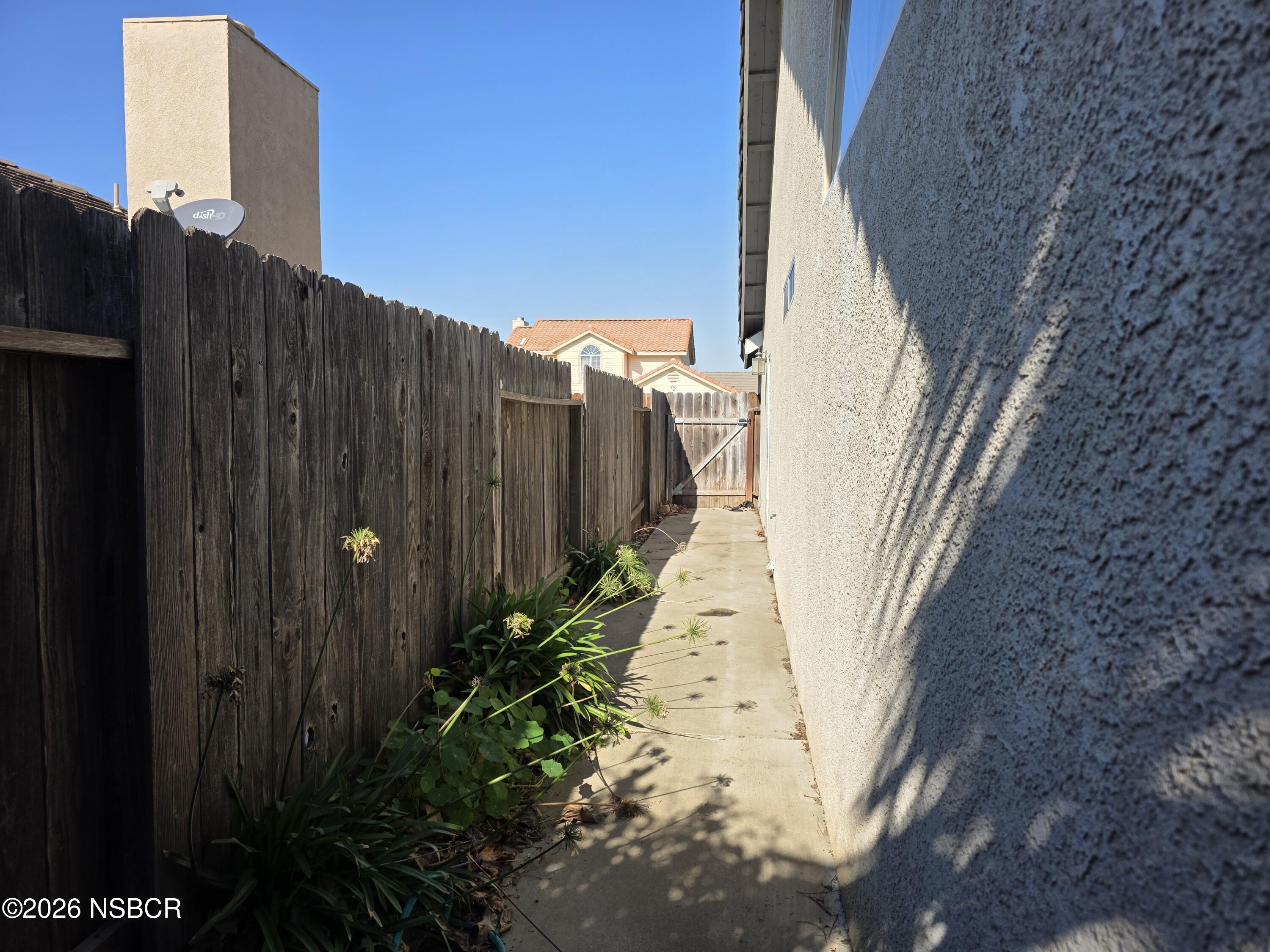 1112 Rachel Drive Santa Maria, CA 93454 - Photo 20 of 23 a view of a small garden