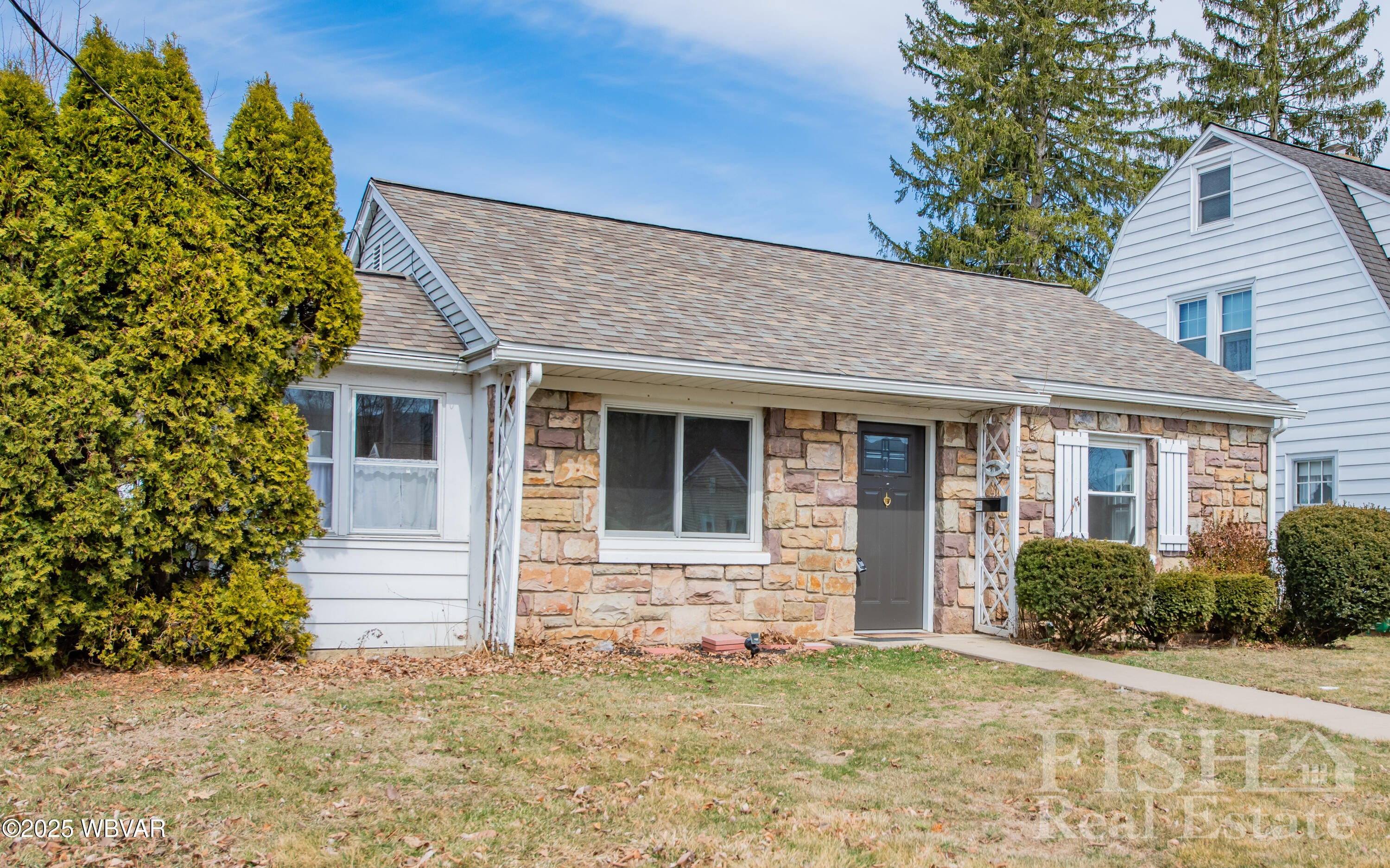 2015 Reed Street Williamsport, PA 17701 - Photo 18 of 18 DSC_4804