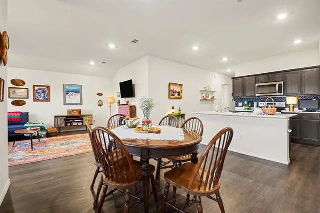 $316,000 | 1417 Briar Hl Drive, Denton, TX 76207