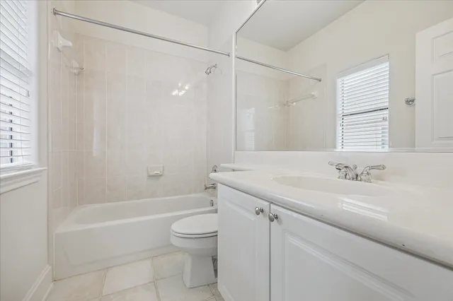 $450,000 | 2422 Dorrington Street, Unit B, Houston, TX 77030