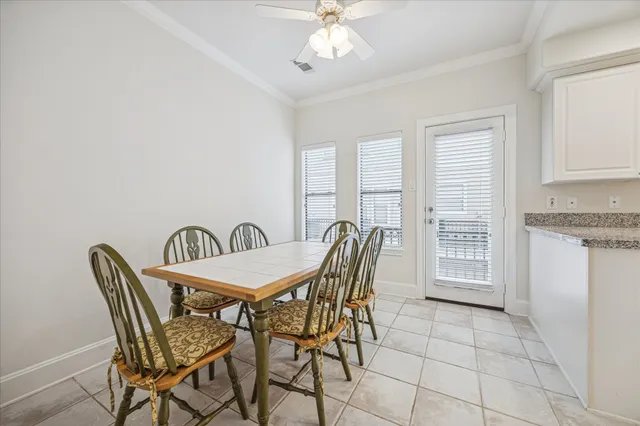 $450,000 | 2422 Dorrington Street, Unit B, Houston, TX 77030