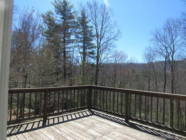 40 Pine Point Road Spruce Pine, NC 28777 - Photo 4 of 19 Gallery Image 4
