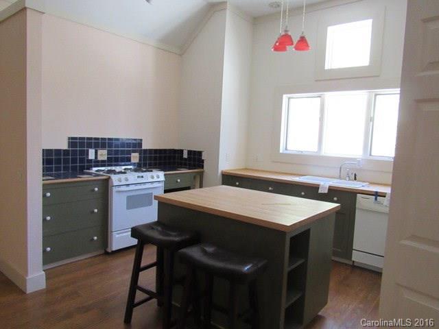 40 Pine Point Road Spruce Pine, NC 28777 - Photo 9 of 19 Gallery Image 9