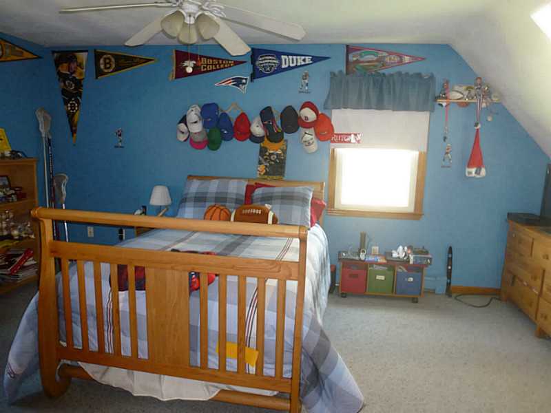 218 Scott Road Cumberland, RI 02864 - Photo 16 of 23 Bedroom.