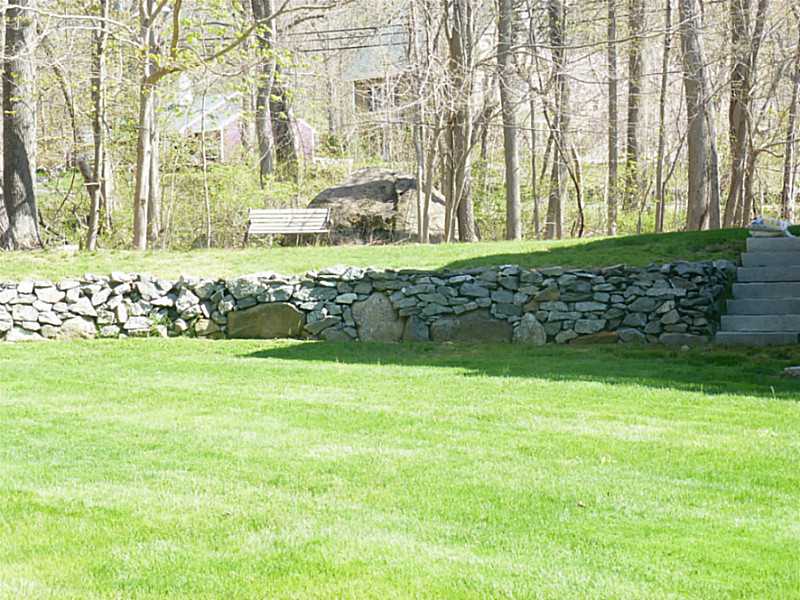 218 Scott Road Cumberland, RI 02864 - Photo 7 of 23 Yard/Garden.