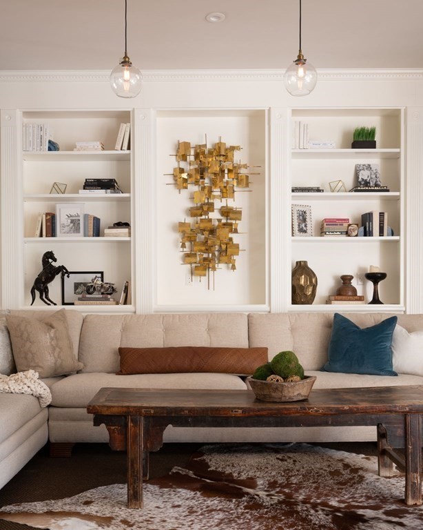 25 Mill Lane Hingham, MA 02043 - Photo 5 of 26 a living room with furniture and a rug