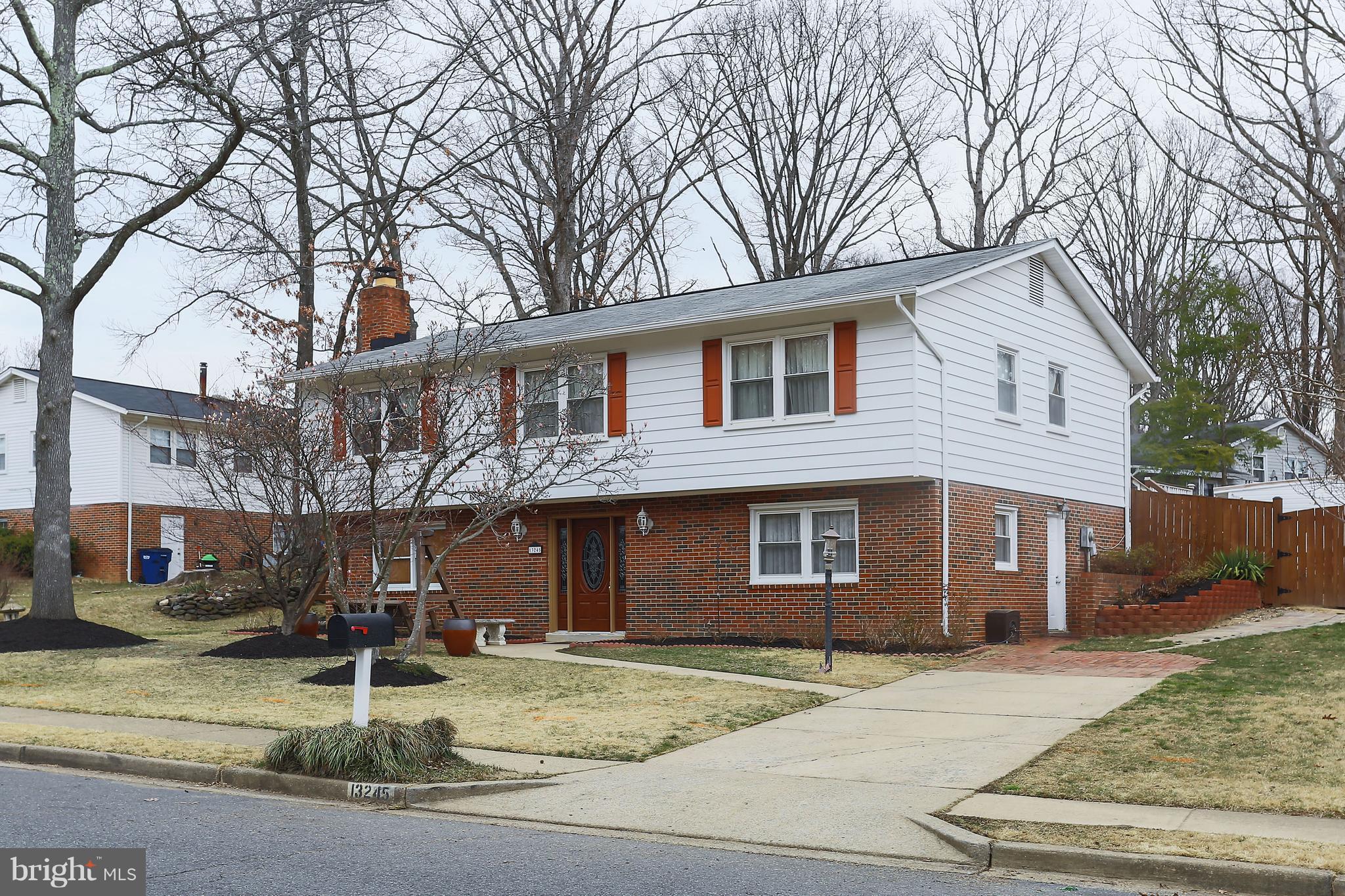 13245 Sturbridge Road Woodbridge, VA 22192 - Photo 2 of 30 Exterior (Front)