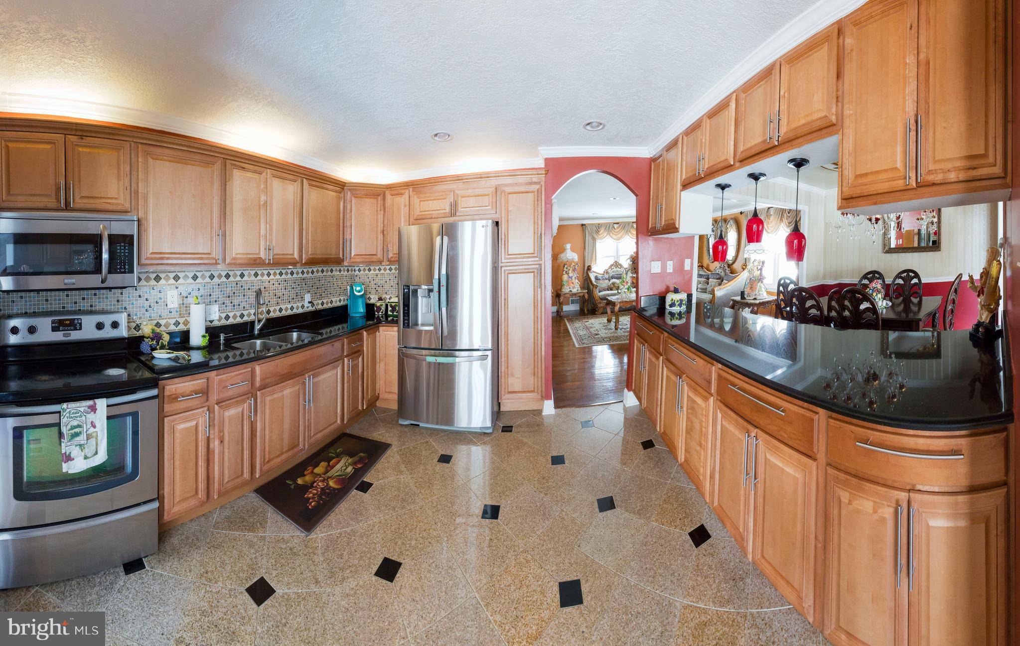 13245 Sturbridge Road Woodbridge, VA 22192 - Photo 12 of 30 Kitchen