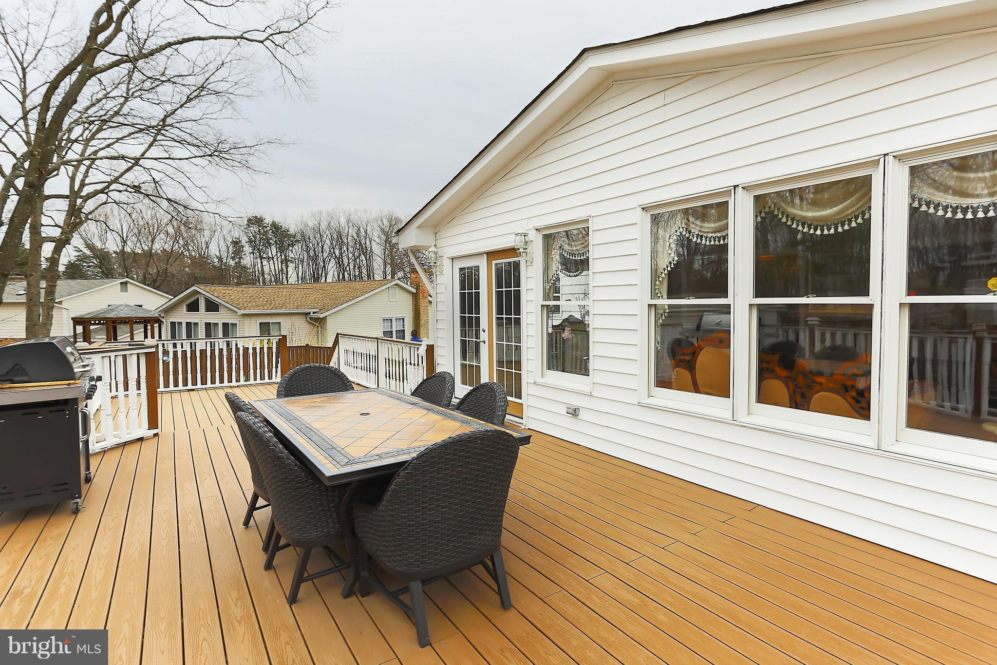 13245 Sturbridge Road Woodbridge, VA 22192 - Photo 27 of 30 Exterior (General)