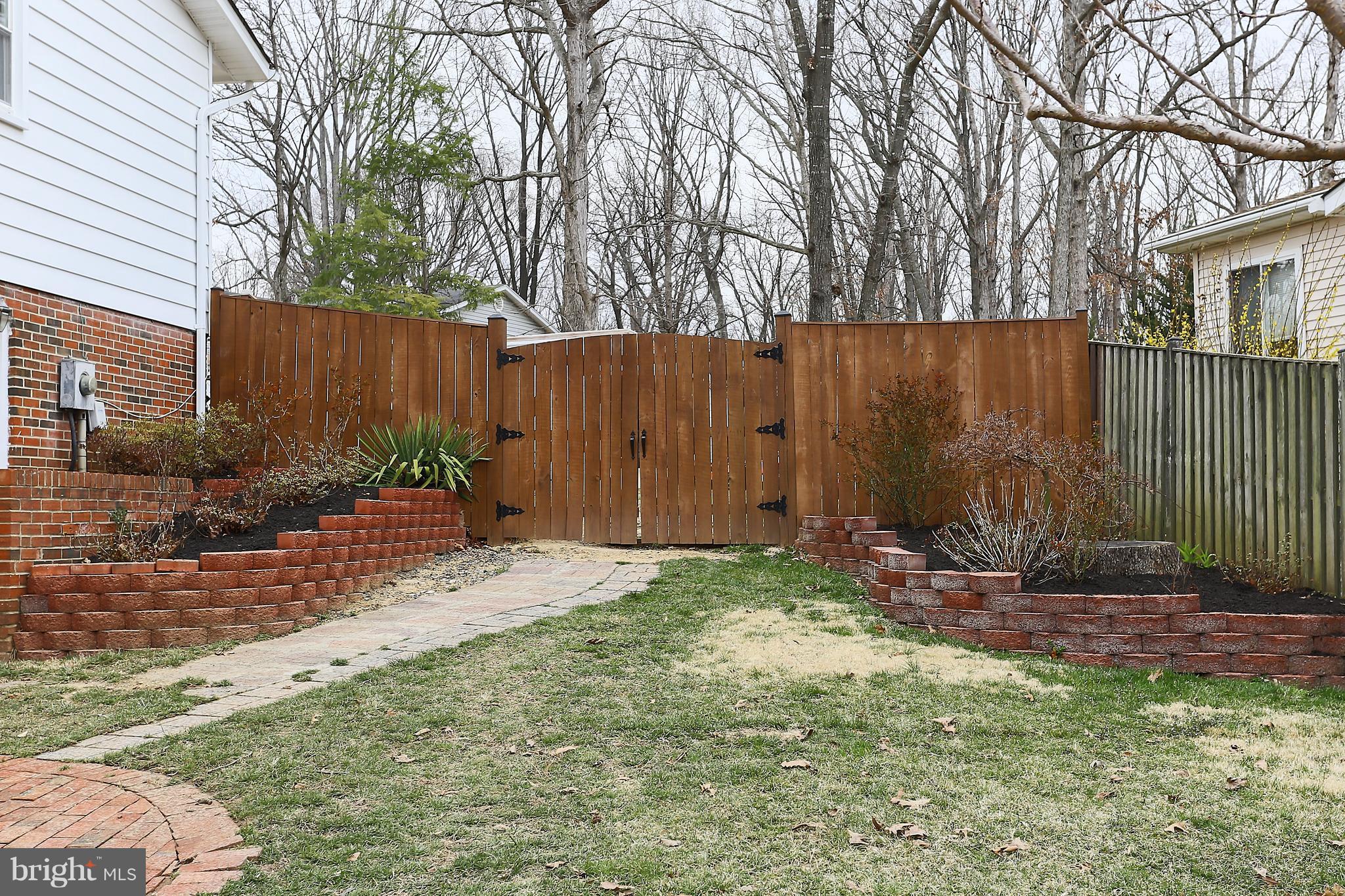 13245 Sturbridge Road Woodbridge, VA 22192 - Photo 30 of 30 Exterior (General)