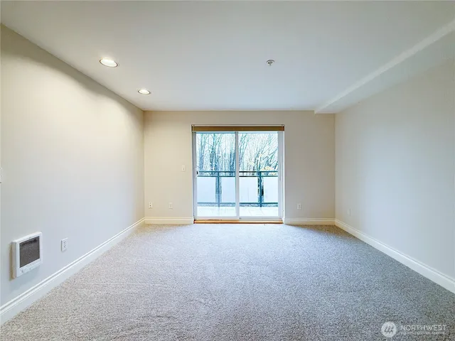 $620,000 | 2334 Thorndyke Avenue West, Unit 202, Seattle, WA 98199