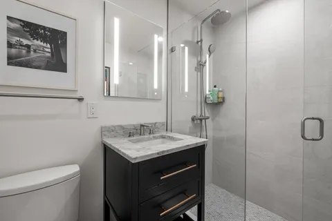 $9,450,000 | 32 Lime Street, Boston, MA 02108