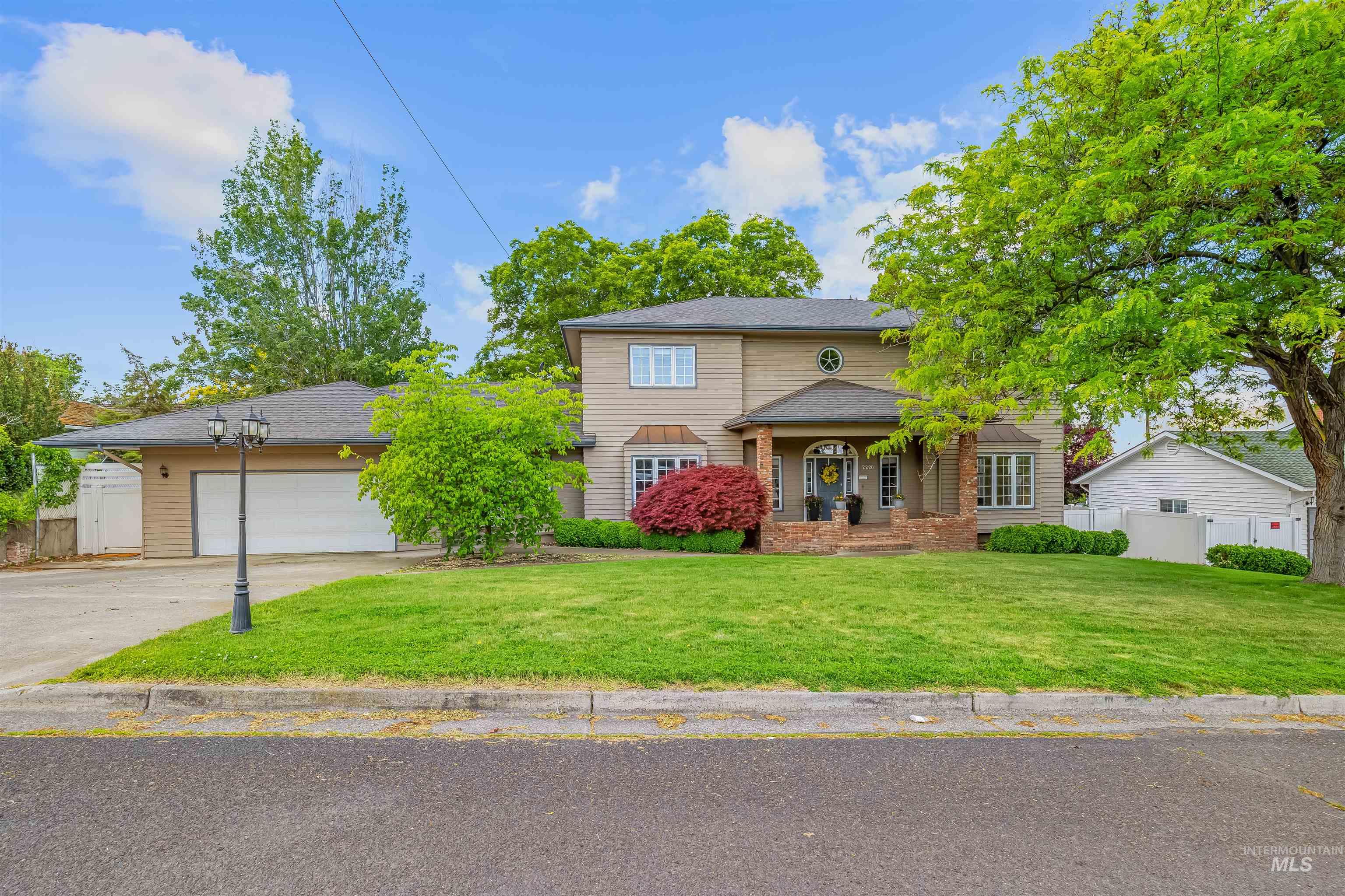 2220 14th Street Lewiston, ID 83501 - Photo 1 of 49