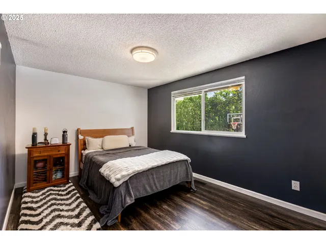 $499,999 | 3308 Southwest Binford Lake Parkway, Gresham, OR 97080