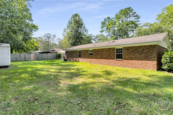 $1,975 | 226 Egret Circle, Richmond Hill, GA 31324