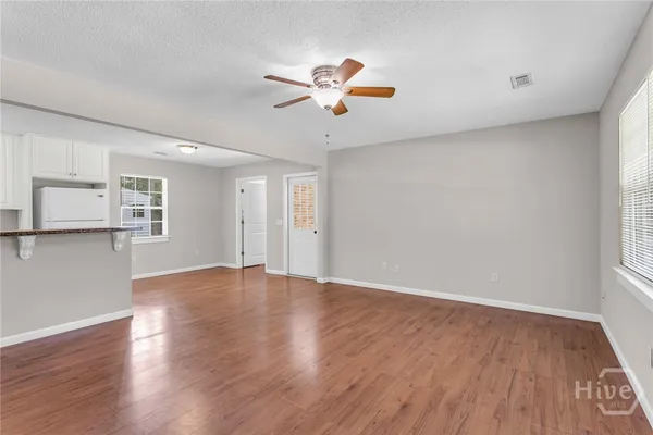 $1,975 | 226 Egret Circle, Richmond Hill, GA 31324