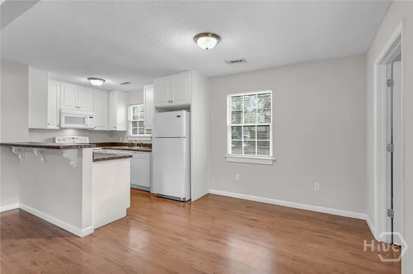 $1,975 | 226 Egret Circle, Richmond Hill, GA 31324