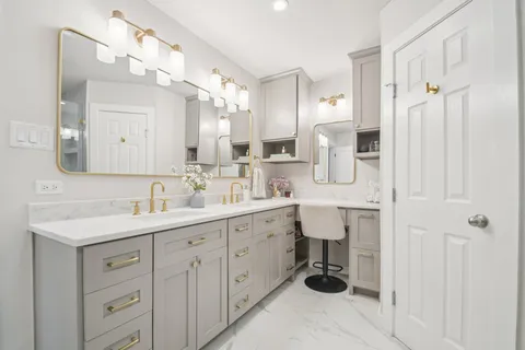 $575,000 | 6706 Breezy Pass, Austin, TX 78749