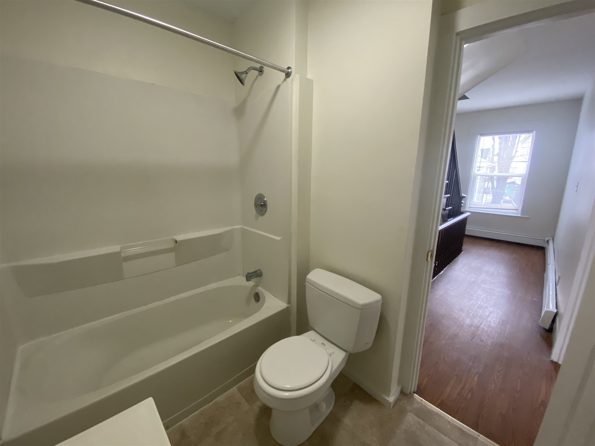 22 Ferry Street, Unit 2 Manchester, NH 03102 - Photo 20 of 40