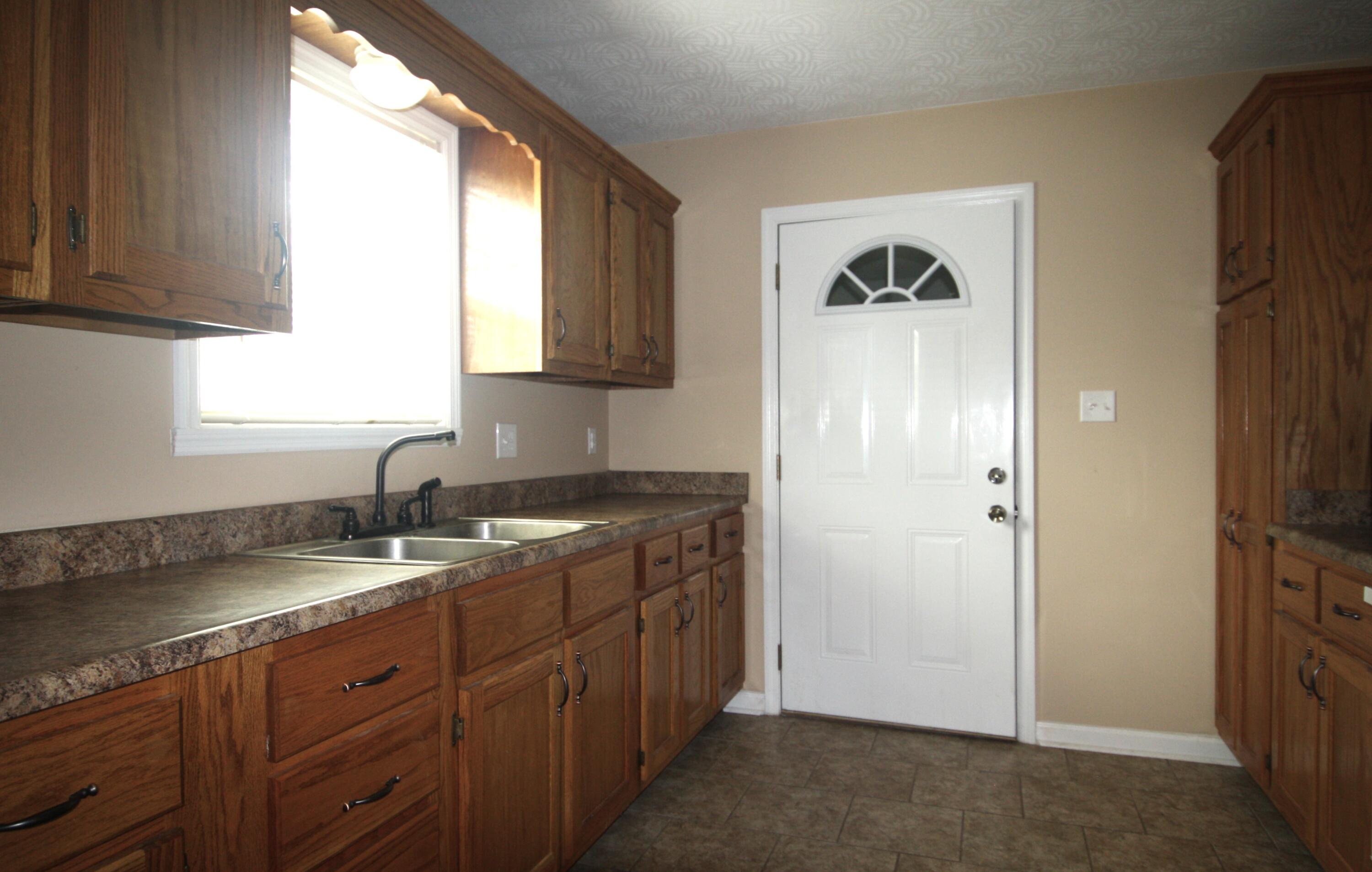 348 Big Sandy Road Mount Vernon, KY 40456 - Photo 29 of 47 IMG_7571